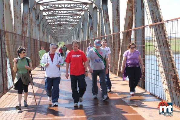 Practica Deporte No hagas deporte sola-2016-04-30-fuente Area de Deportes-080