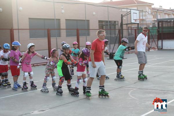 talleres de patinaje en linea verano- julio 2015-fuente Area de Deportes-053