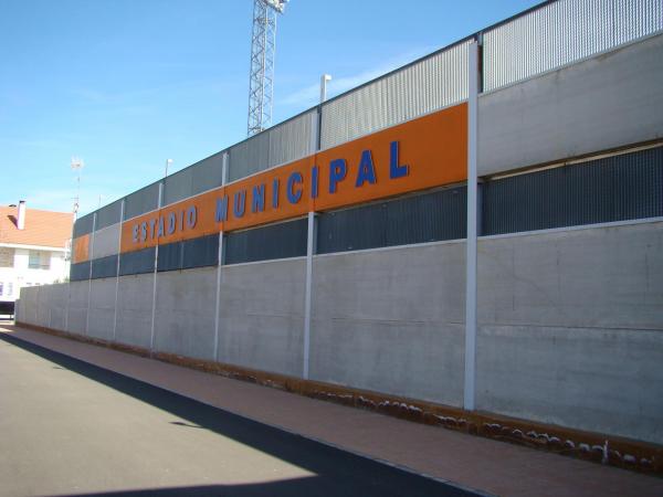 Instalaciones Deportivas Municipales-febrero 2009-fuente www.miguelturra.es-01