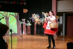 CP el Pradillo y teatro Caperucita