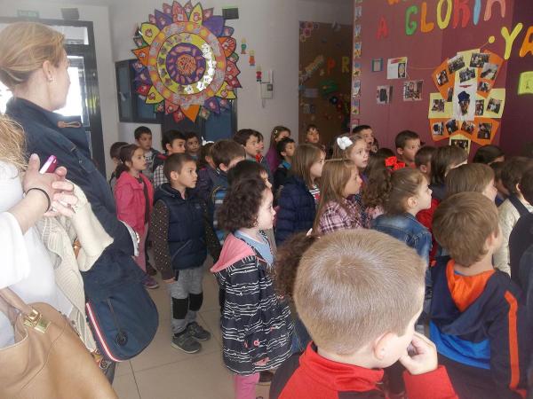 Dia del Libro 2015 en Escuela Municipal Infantil Coletas de Miguelturra-fuente Concejalia de Educacion-018