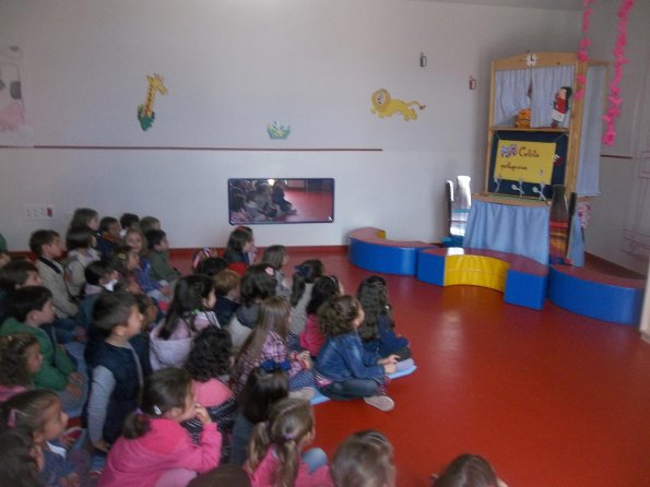 Dia del Libro 2015 en Escuela Municipal Infantil Coletas de Miguelturra-fuente Concejalia de Educacion-021