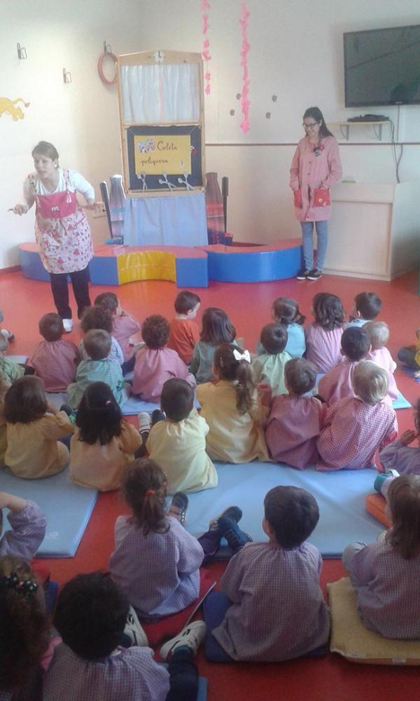 Dia del Libro 2015 en Escuela Municipal Infantil Coletas de Miguelturra-fuente Concejalia de Educacion-028