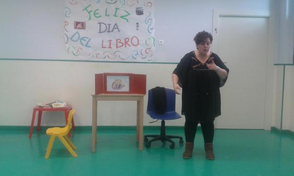 Dia del Libro 2015 en Escuela Municipal Infantil Coletas de Miguelturra-fuente Concejalia de Educacion-032