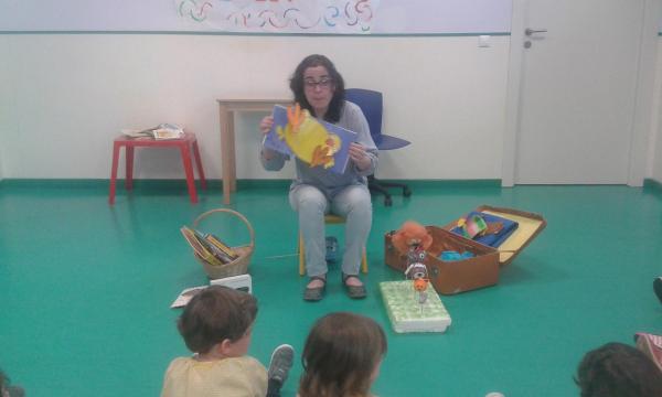 Dia del Libro 2015 en Escuela Municipal Infantil Coletas de Miguelturra-fuente Concejalia de Educacion-036