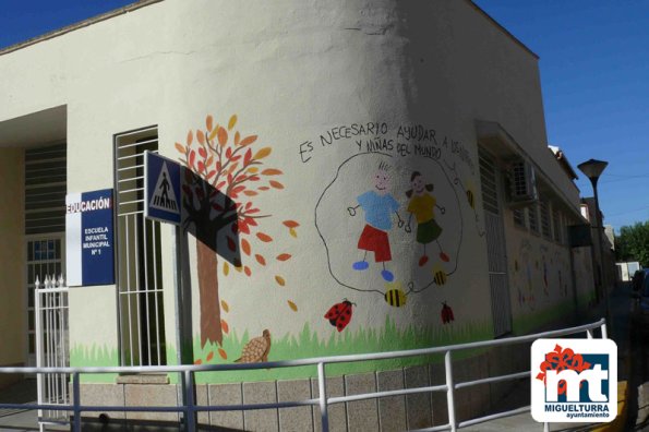 fachada escuela pelines