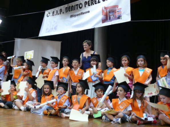 acto fin de curso cp benito perez galdos-junio 2010-fuente area comunicacion municipal-01