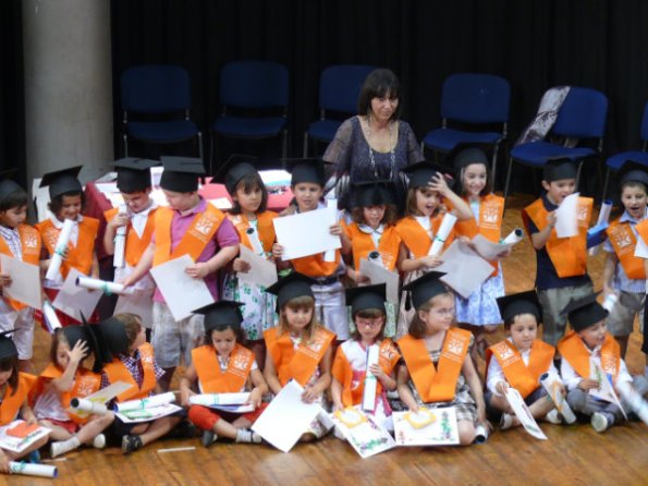 acto fin de curso cp benito perez galdos-junio 2010-fuente area comunicacion municipal-13