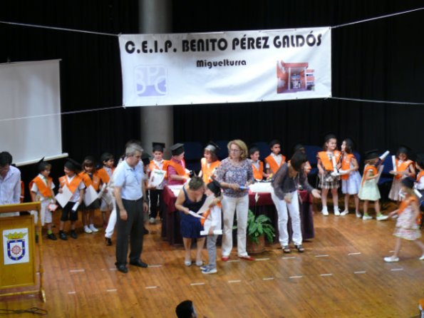 acto fin de curso cp benito perez galdos-junio 2010-fuente area comunicacion municipal-19