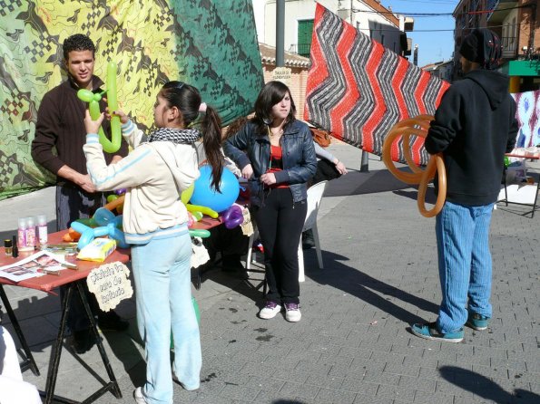 Mercadillo Solidario-28-01-2011-fuente Area Comunicacion Municipal-177