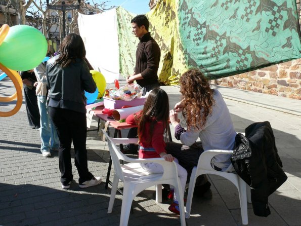 Mercadillo Solidario-28-01-2011-fuente Area Comunicacion Municipal-189