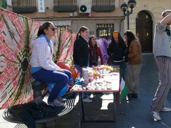 Mercadillo Solidario-28-01-2011-fuente Area Comunicacion Municipal-229