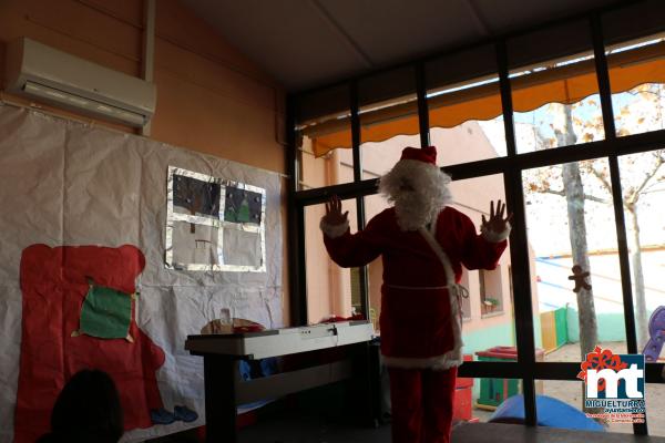 Fiesta de Navidad en Pelines-diciembre 2016-fuente Area de Comunicacion Municipal-005