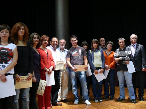 Premios Incentivo al Estudio 2008-2009-1-10-2009- Fuente Area Comunicacion Municipal - 27