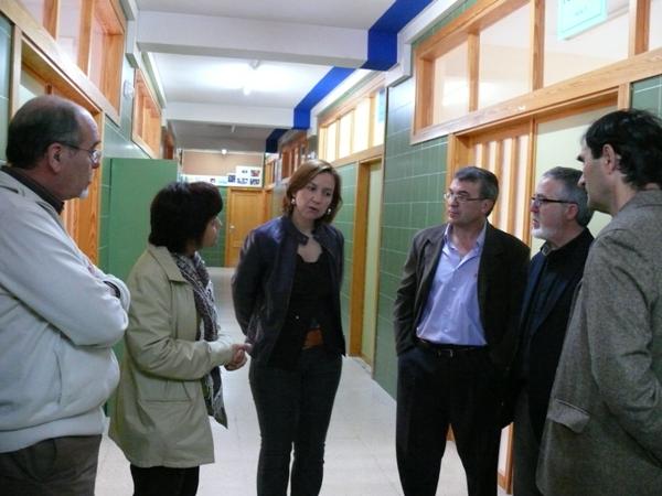 Visita Delegada Provincial de Educacion y Ciencia-20-04-2010-Fuente Area Comunicacion Municipal (37)