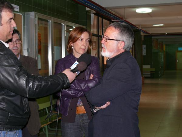 Visita Delegada Provincial de Educacion y Ciencia-20-04-2010-Fuente Area Comunicacion Municipal (50)