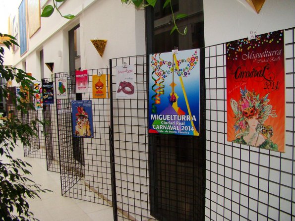 exposicion de los carteles presentados al carnaval 2014-fuente www.miguelturra.es-71