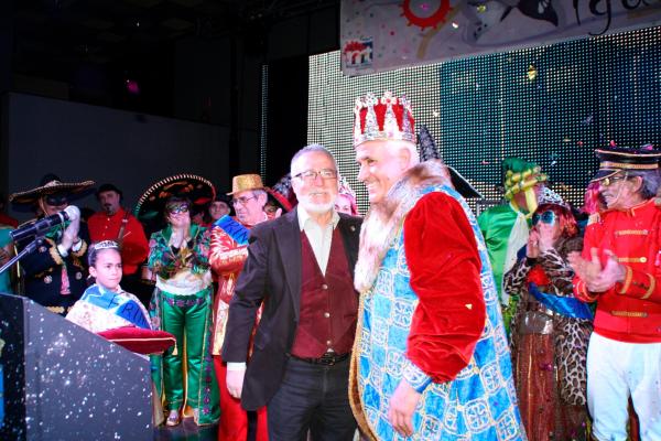 Pregon y coronacion nuevo Rey Carnaval-2014-02-28-fuente Area de Comunicacion Municipal-210