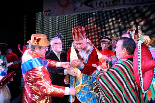 Pregon y coronacion nuevo Rey Carnaval-2014-02-28-fuente Area de Comunicacion Municipal-213