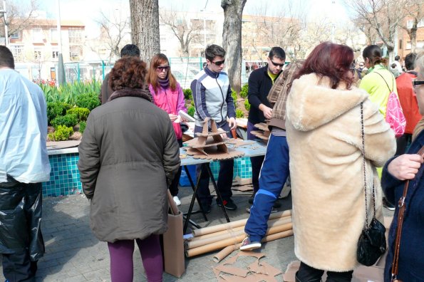 Concurso Trajes con materiales reciclados-2014-03-04-fuente Area de Comunicación Municipal-033