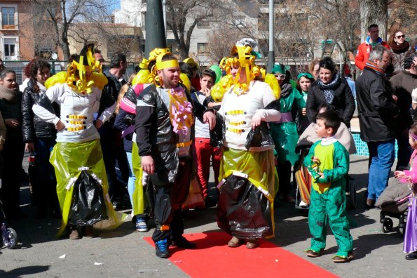 Concurso Trajes con materiales reciclados-2014-03-04-fuente Area de Comunicación Municipal-097