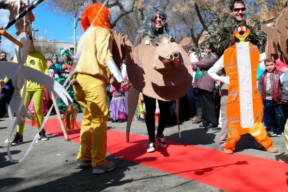 Concurso Trajes con materiales reciclados-2014-03-04-fuente Area de Comunicación Municipal-126