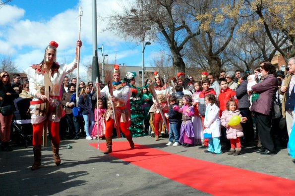 Concurso Trajes con materiales reciclados-2014-03-04-fuente Area de Comunicación Municipal-150