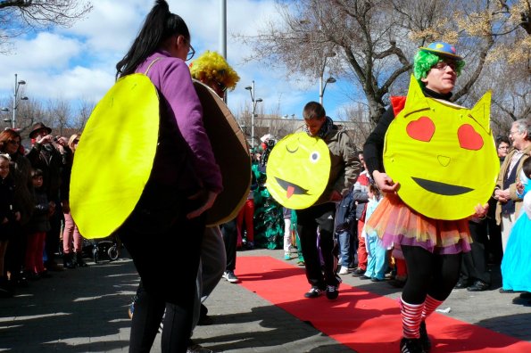 Concurso Trajes con materiales reciclados-2014-03-04-fuente Area de Comunicación Municipal-229