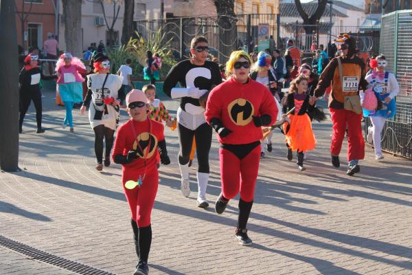 Carrera de Mascaras-carnaval-2014-03-08-fuente Area de Deportes-250