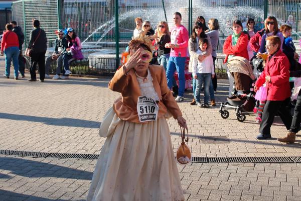 Carrera de Mascaras-carnaval-2014-03-08-fuente Area de Deportes-300