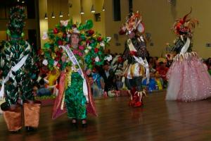 29-DomingoPiñata 29-DomingoPiñata