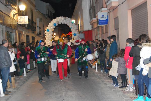 Cabalgata Reyes Magos 2015 - Grupo de bicicletas clásicas de Miguelturra vestidos de carboneros reales - Fuente Esmeralda Muñoz Sanchez - 17