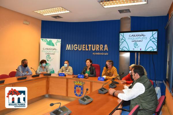 Presentacion Máscaras Mayores Carnaval 2022-2021-10-27-Fuente imagen Área de Comunicación Ayuntamiento Miguelturra-001