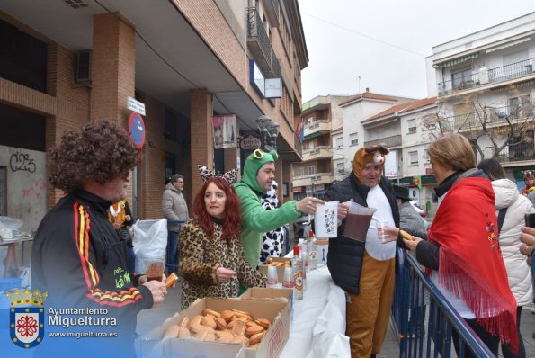 Chocolatada carnaval-2024-02-11-Fuente imagen Area Comunicación Ayuntamiento de Miguelturra-010