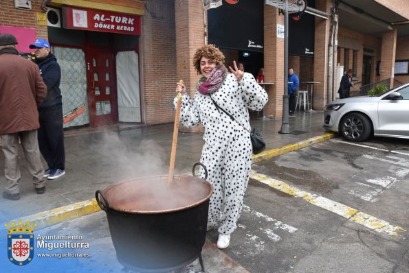 Chocolatada carnaval-2024-02-11-Fuente imagen Area Comunicación Ayuntamiento de Miguelturra-011