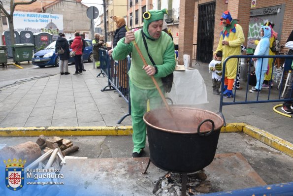 Chocolatada carnaval-2024-02-11-Fuente imagen Area Comunicación Ayuntamiento de Miguelturra-015