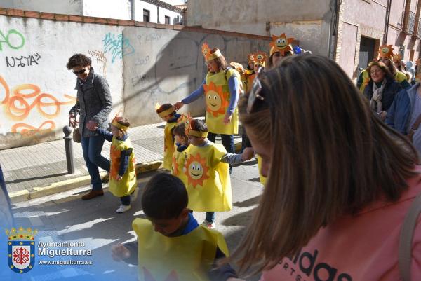 Desfile colegios carnaval 2024-lote2-Fuente imagen Area Comunicación Ayuntamiento de Miguelturra-012