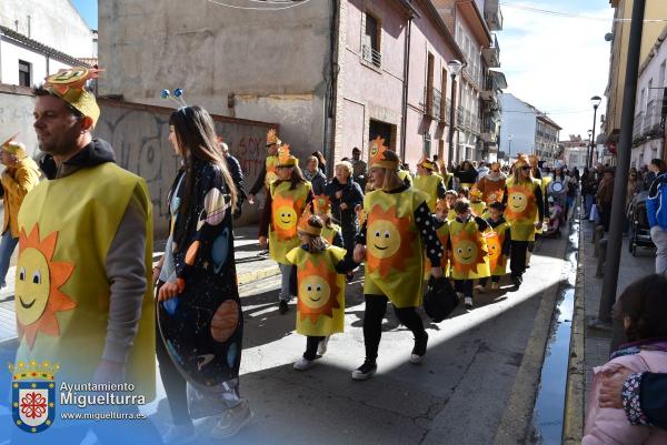 Desfile colegios carnaval 2024-lote2-Fuente imagen Area Comunicación Ayuntamiento de Miguelturra-033