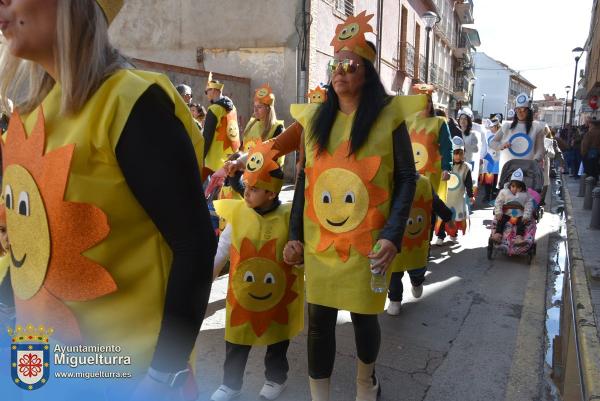 Desfile colegios carnaval 2024-lote2-Fuente imagen Area Comunicación Ayuntamiento de Miguelturra-037