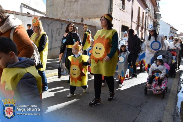 Desfile colegios carnaval 2024-lote2-Fuente imagen Area Comunicación Ayuntamiento de Miguelturra-039