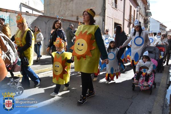 Desfile colegios carnaval 2024-lote2-Fuente imagen Area Comunicación Ayuntamiento de Miguelturra-040