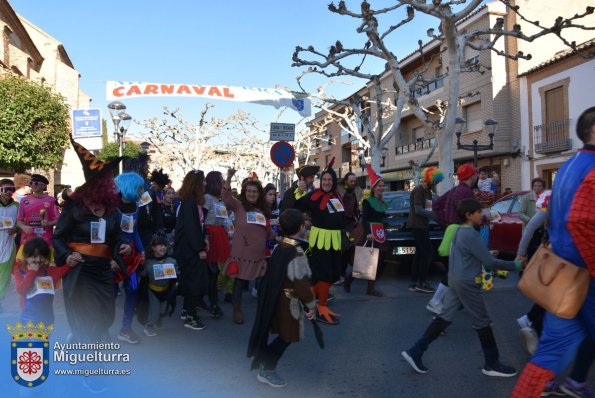Carrera Máscaras Carnaval 2024-Fuente imagen Area Comunicación Ayuntamiento de Miguelturra-023