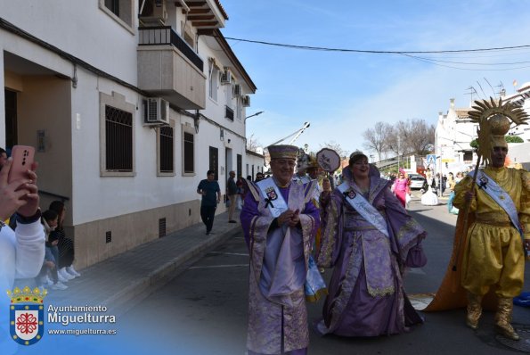 Domingo Piñata Carnaval 2024-01-Mascaras Mayores-Fuente imagen Area Comunicación Ayuntamiento de Miguelturra-002