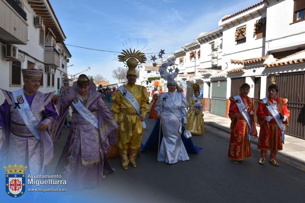 Domingo Piñata Carnaval 2024-01-Mascaras Mayores-Fuente imagen Area Comunicación Ayuntamiento de Miguelturra-003