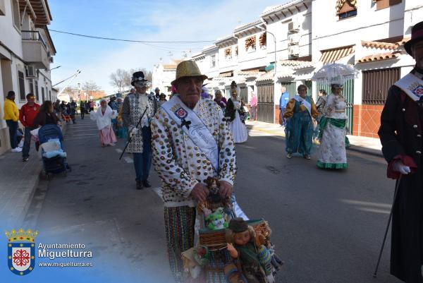 Domingo Piñata Carnaval 2024-01-Mascaras Mayores-Fuente imagen Area Comunicación Ayuntamiento de Miguelturra-007