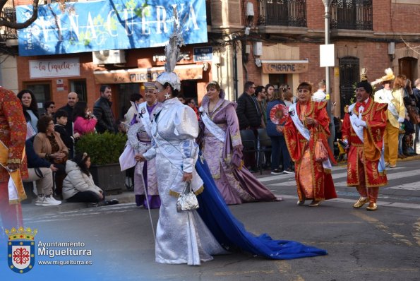 Domingo Piñata Carnaval 2024-01-Mascaras Mayores-Fuente imagen Area Comunicación Ayuntamiento de Miguelturra-016