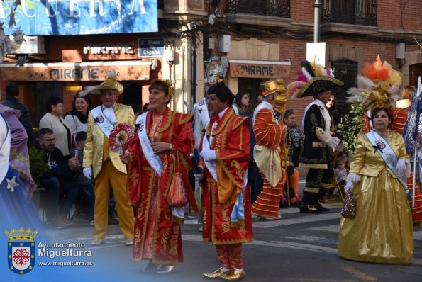 Domingo Piñata Carnaval 2024-01-Mascaras Mayores-Fuente imagen Area Comunicación Ayuntamiento de Miguelturra-017