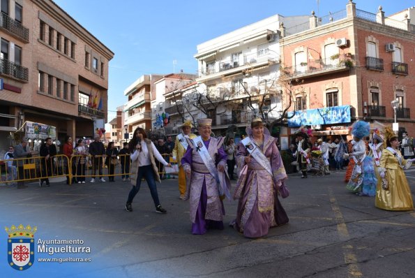 Domingo Piñata Carnaval 2024-01-Mascaras Mayores-Fuente imagen Area Comunicación Ayuntamiento de Miguelturra-021