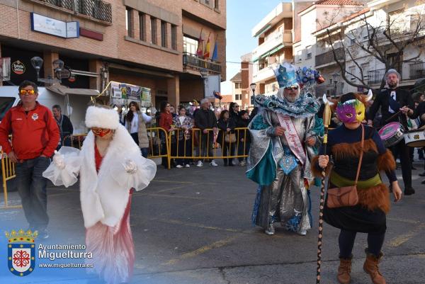 Domingo Piñata Carnaval 2024-01-Mascaras Mayores-Fuente imagen Area Comunicación Ayuntamiento de Miguelturra-031