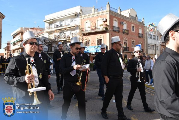 Domingo Piñata Carnaval 2024-01-Mascaras Mayores-Fuente imagen Area Comunicación Ayuntamiento de Miguelturra-033